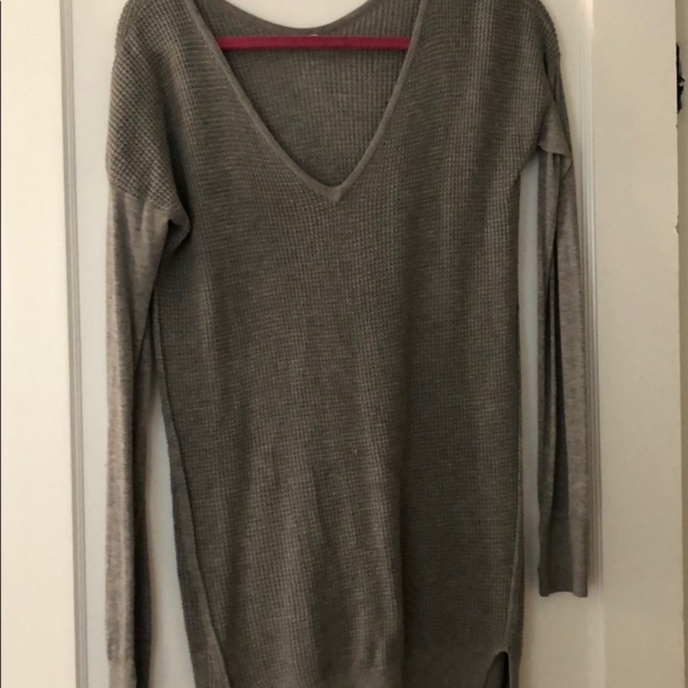 Lululemon light grey v neck sweater